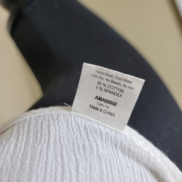 Loco Boutique Swimsuit Coverup Size Small, White - Picture 5 of 8